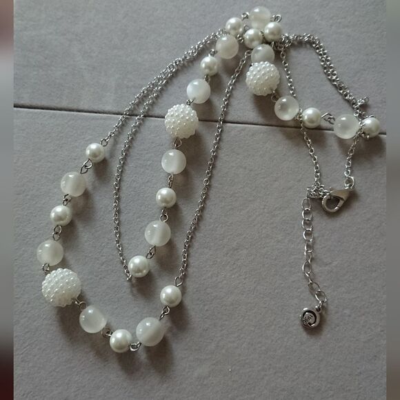 C1946 silver & white tone double strand beaded chain necklace - Picture 1 of 9